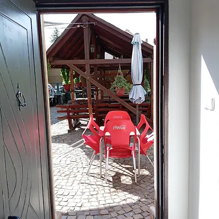 Brique Jobb Mint Othon דירה *